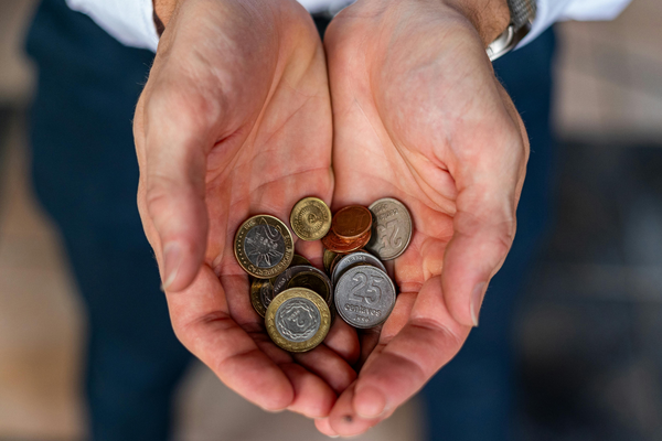 Sin bonos, sin chequeras, sin gastos previos